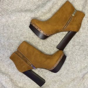 Booties by Report